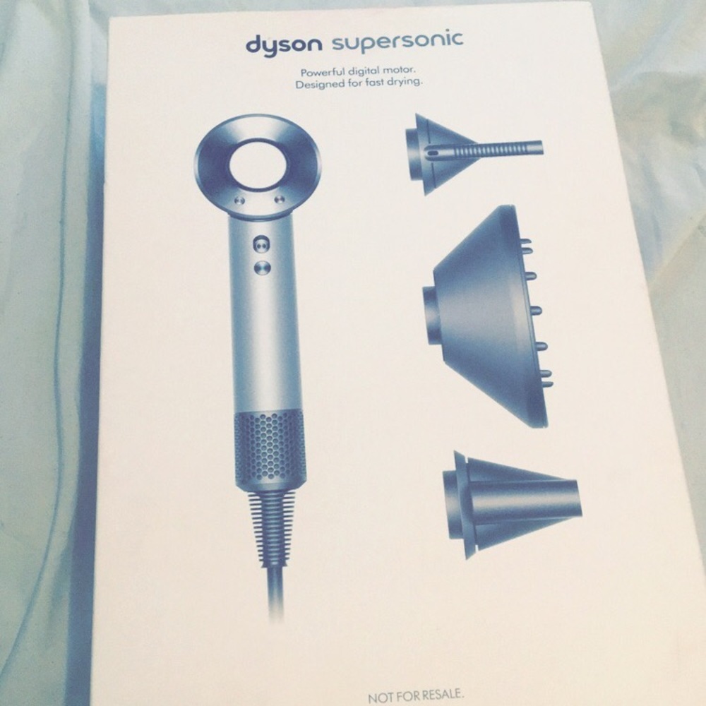 Dyson Supersonic blow dryer